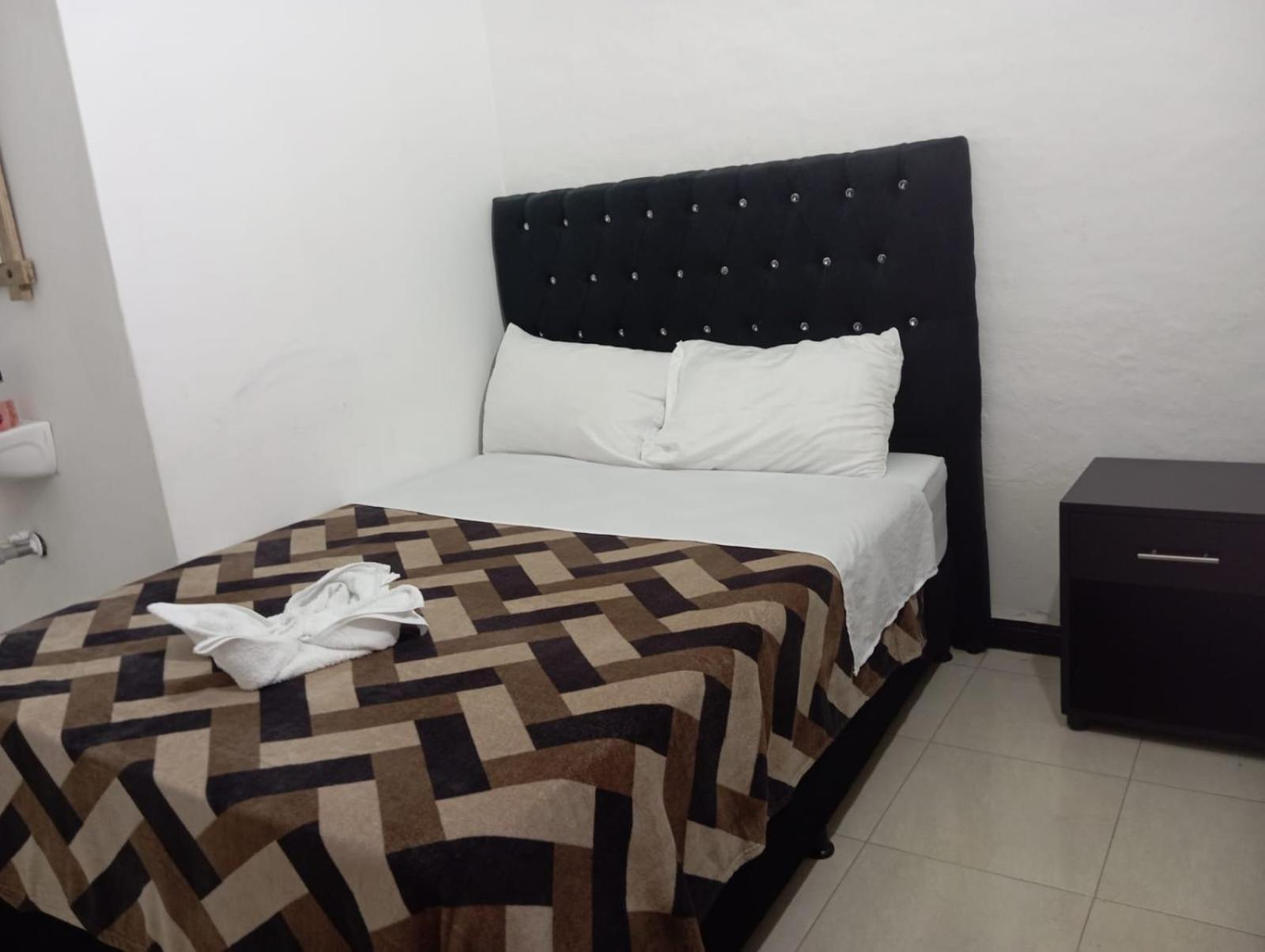 Hotel Casa Corleone Garzón Extérieur photo
