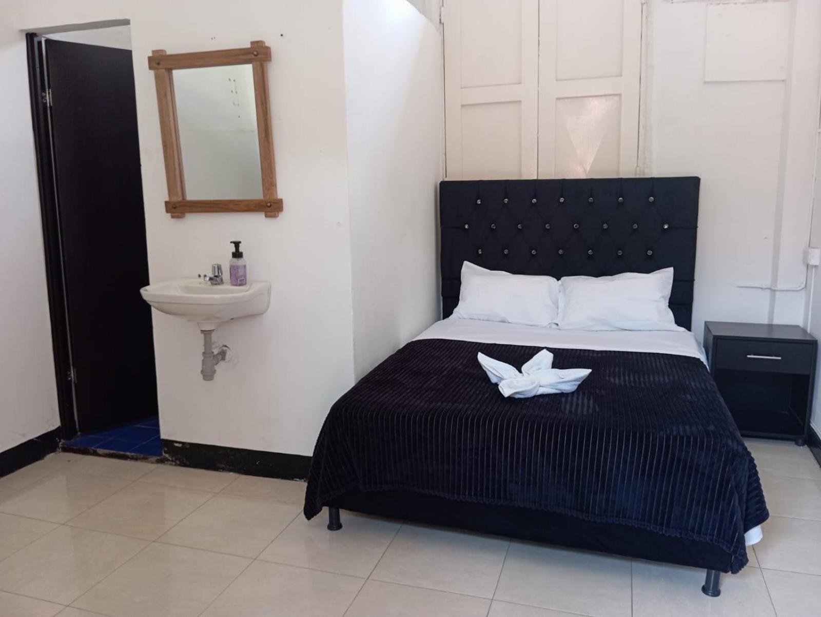 Hotel Casa Corleone Garzón Extérieur photo
